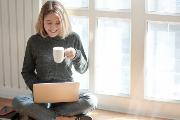 HOGYAN ÍRD MEG AZ INGATLANHIRDETÉS SZÖVEGÉT? 5 TIPP EGY SZÖVEGÍRÓTÓL