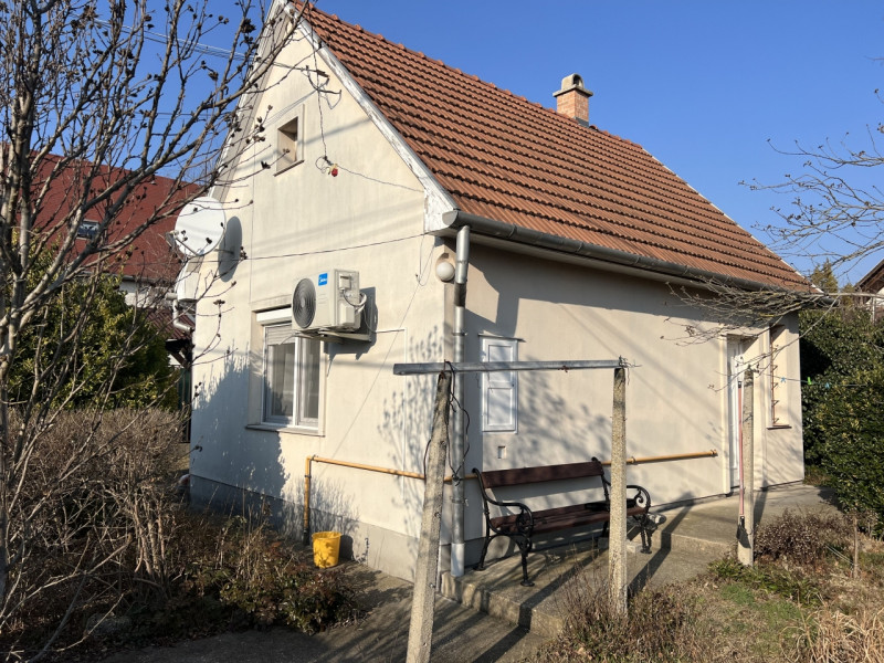 Budapest XXI. kerület Eladó Telek Mária királyné útja