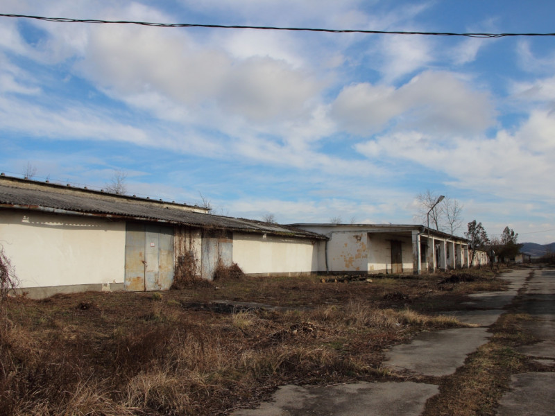 Tolnanémedi Eladó Ipari