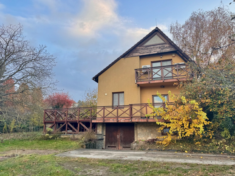 Budaörs Kiadó Ház Szalonka utca