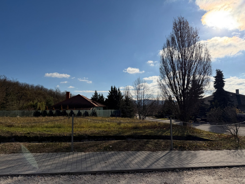 Piliscsaba Eladó Telek