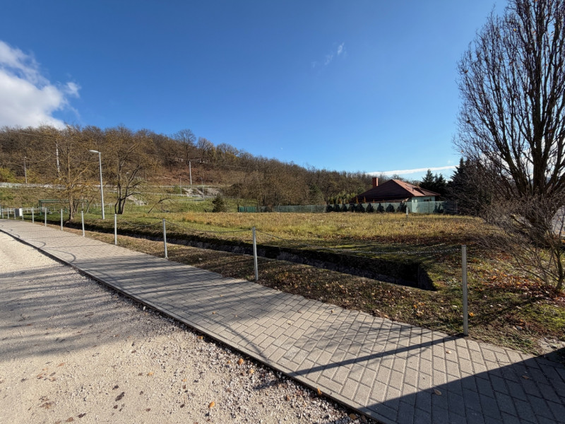 Piliscsaba Eladó Telek