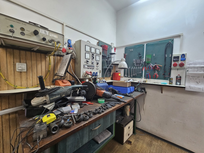 Debrecen Eladó Ipari Rigó utca