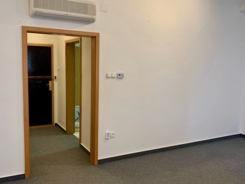 Budapest IX. kerület Kiadó Üzlethelyiség Liliom utca