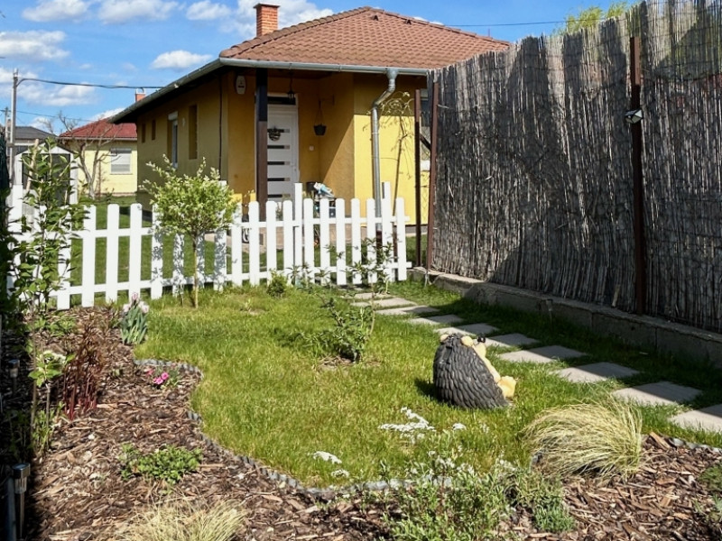 Halásztelek Eladó Ház