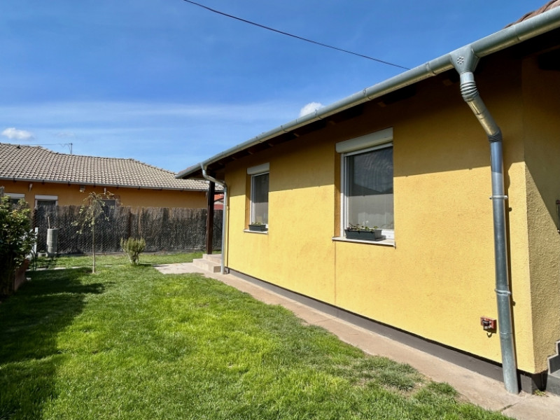 Halásztelek Eladó Ház