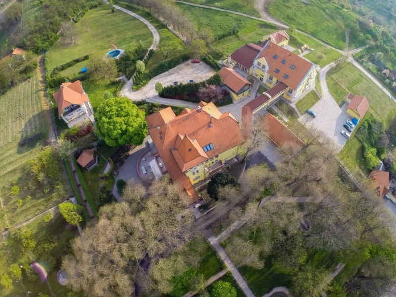 Simontornya Eladó Vendéglátás Simontornya Eladó Vendéglátás