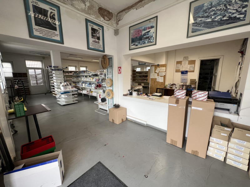 Törökbálint Eladó Üzlethelyiség Dózsa György út Törökbálint Eladó Üzlethelyiség Dózsa György út