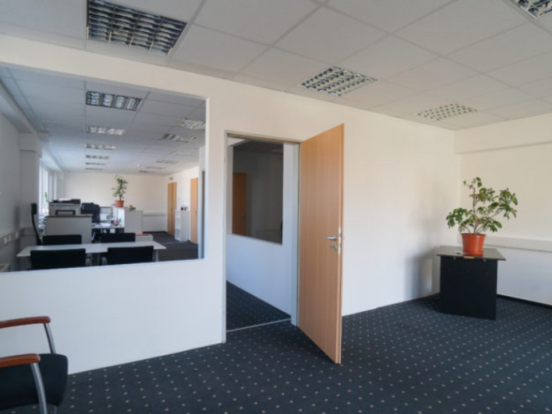 Budaörs Kiadó Ipari Budaörs Kiadó Ipari